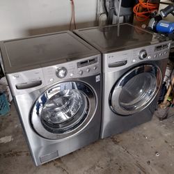LG Stainless Steel Washer And Electric Dryer Large Capacity 