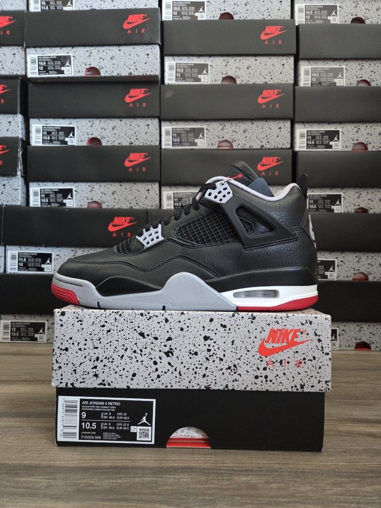 Jordan 4- Bred