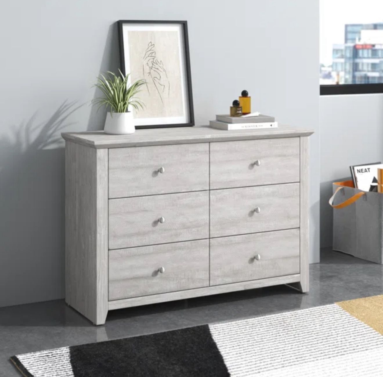 Dresser