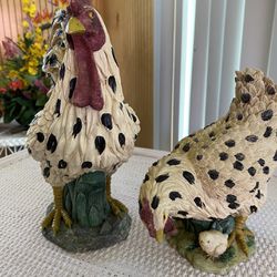 Rooster And Chicken Statues