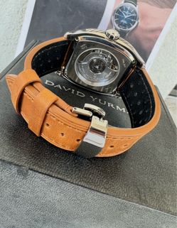 Rare David Yurman Thoroughbred GMT T306-D in stainless steel, featuring a distinctive 41mm square case, sapphire crystal, GMT function, and exhibition