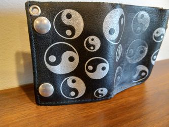 Ying Yang Wallet