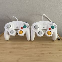 Official Smash Bros GameCube Controllers 