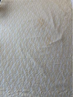 45x66 Vintage lace tablecloth ivory color