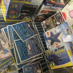 Aquatic / Aquarium Supplies And Equipment