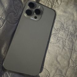 iPhone 15 Pro Max ( Great For Parts Only)