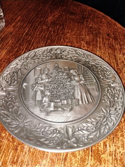 Vintage Chilmark 1978 Pewter Christmas Tree Plate