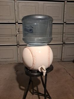 3 gallon vintage baseball water dispenser