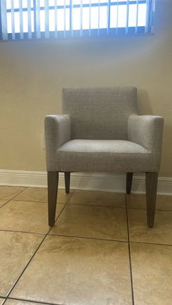 2 Accent chairs