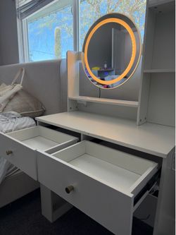 LED Makeup Vanity with Mirror & Chair – White