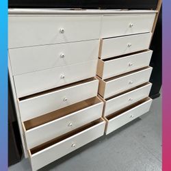 Dresser/ Twelve drawers dresser
