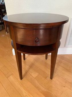 Bernhardt round end table with drawer