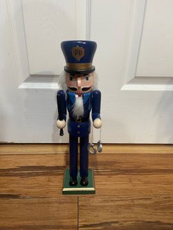 Nutcracker - Policeman
