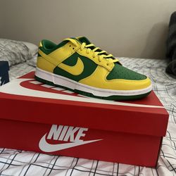 Nike Dunks Reverse Brazil Sz 9