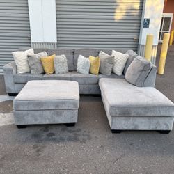 🚚FREE DELIVERY🚚 Sectional Couch 