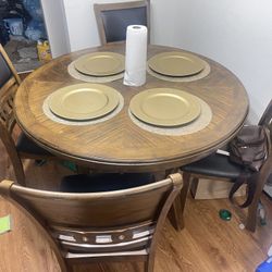 Dinning Table