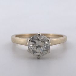 14k Yellow gold 1.10 diamond ring size 6.5