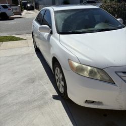 2007 Toyota Camry White,