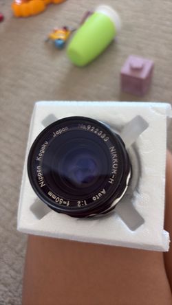Nikon Hoya 52mm skylight 1B lenses