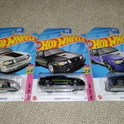 HOTWHEELS 80's Rule! 84 Mustang Toy Vehicle Bundle 