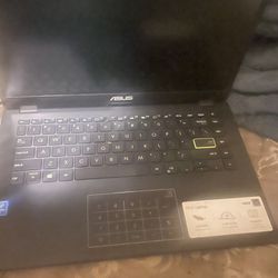 Brand new asus Featherweight Laptop