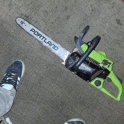 Polaris 18 in. Chainsaw
