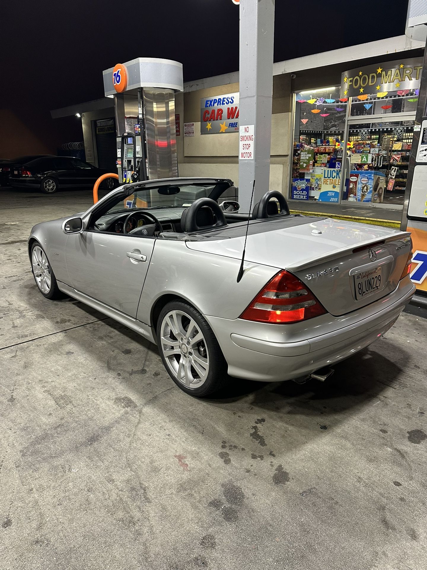 2004 Mercedes-Benz SLK