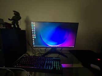 COMPUTER GAMER SETUP
