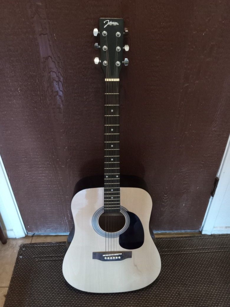 Johnson Guitar. Model JG-610-N.