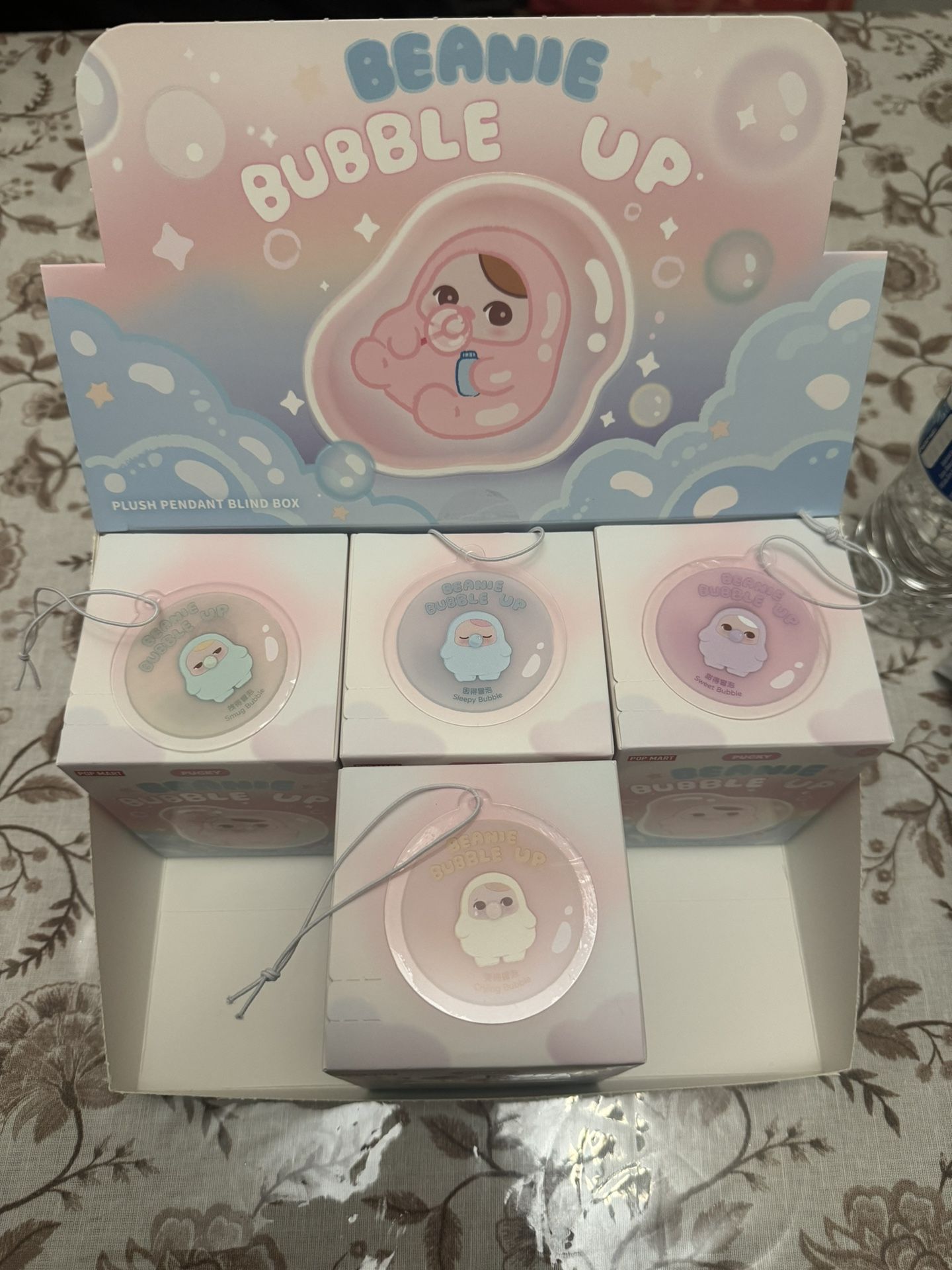 Pucky Beanie Bubble Up