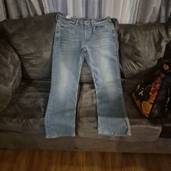 Levi Size  W 36 L 34