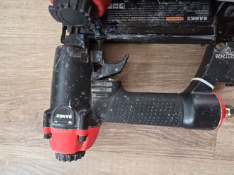 2 Banks Narrow Crown Stapler Brad Nailer