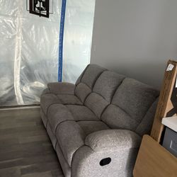 Full Couch Set With Recliners 