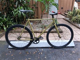 Pure Fix Cycles Fixed Gear / Fixie / Single Speed Bike / Bicycle