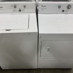 COMMERCIAL WASHER AND DRYER 