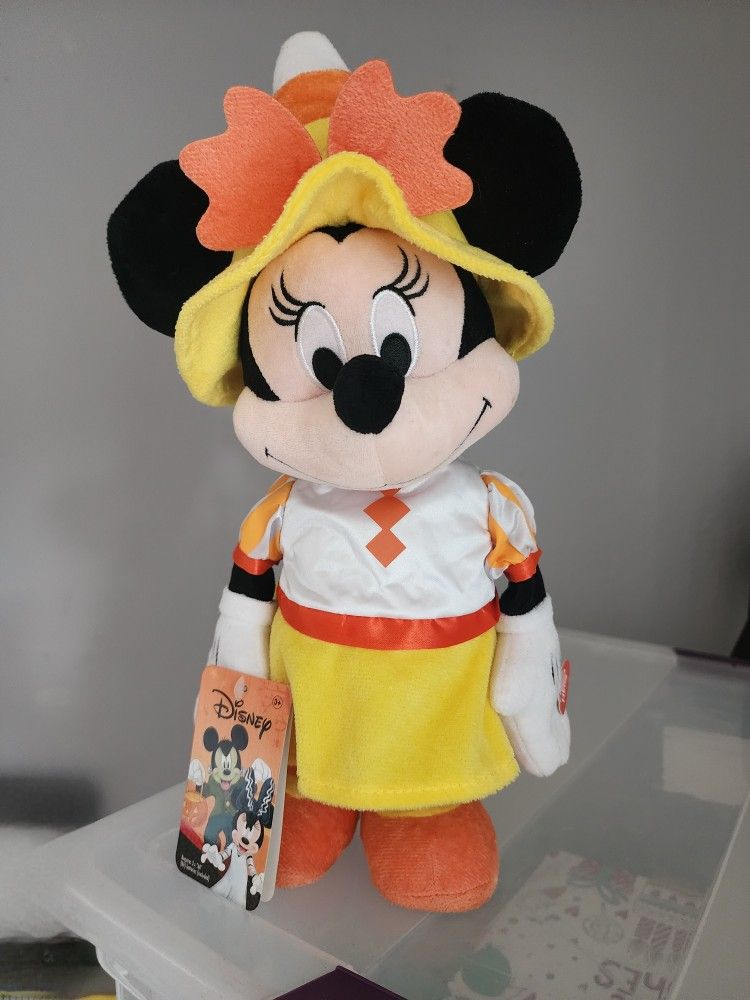 Minnie Spooky Dancer New