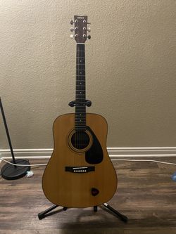 Acoustic Guitar