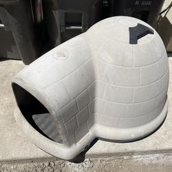 Dog House Igloo