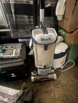 Shark rotator vacuum