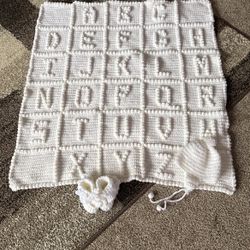 ABC Blanket With Shoes And Hats 