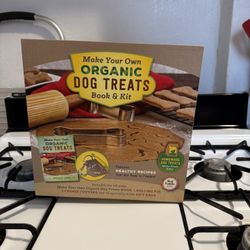 Make Your Own Organic Dog Treats Book & Kit