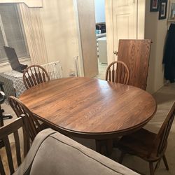 Dining room Table And 4 Chairs