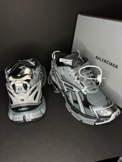 Balenciaga Dark Grey Black  size 42