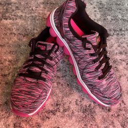 Danskin tennis deals shoes