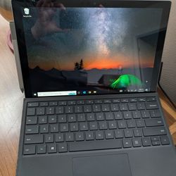 Surface Pro Gen 5 i7 16gb RAM 500gb SDD