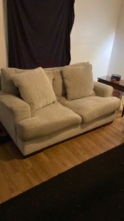 Love seat