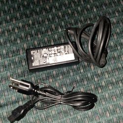 Dell 65W LapTop Charger