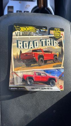 Hot Wheels Premium Toyota Tacoma Road Trip