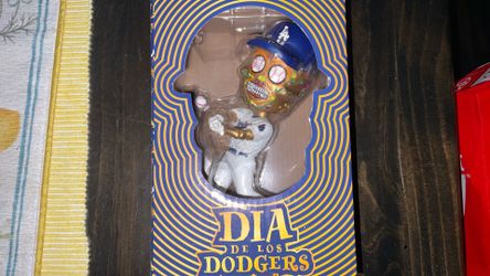 Dia de los Dodgers 2022 Bobblehead