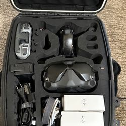 DJI FPV + Backpack and Accessories 